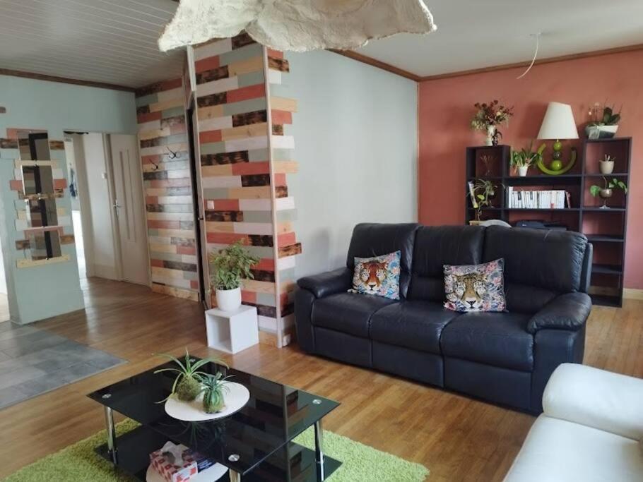 Le Passage Du Faubourg, Agreable T3 En Duplex De 120M2 Apartment Saint-Leonard-de-Noblat Ngoại thất bức ảnh